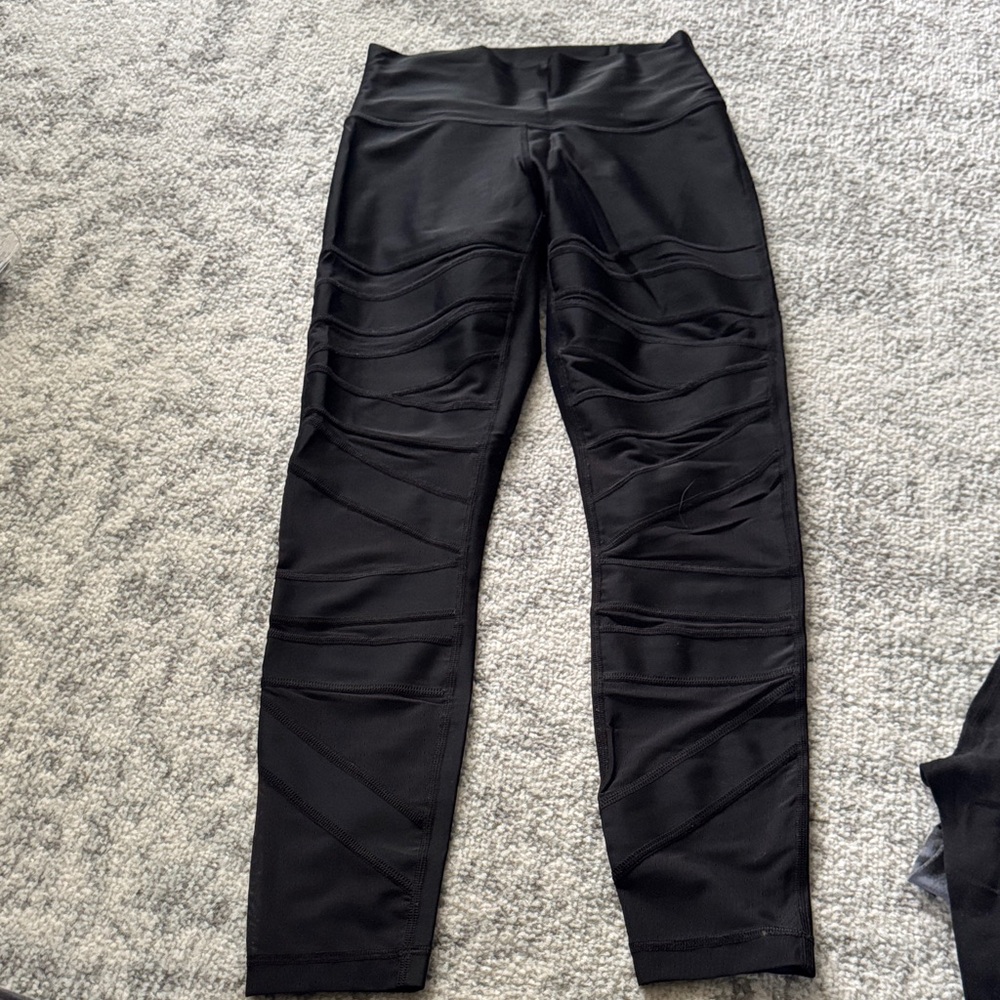 Lululemon Athletica Black Textured Leggings